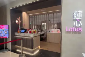Lotus Vegetarian Restaurant entrance and reception counter on Balestier Road.