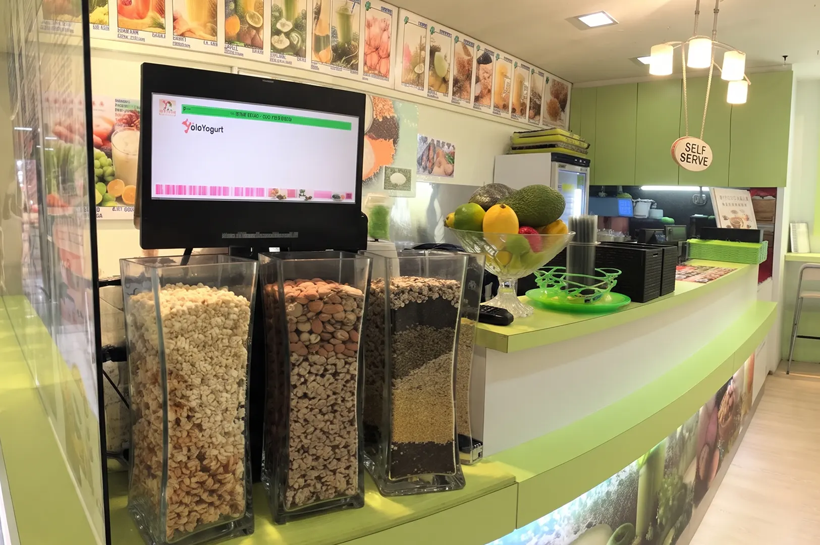 Tracy Juice Culture storefront and counter at Fortune Centre.